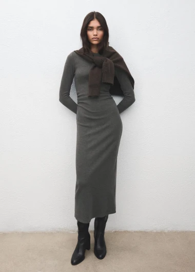 Najljep&scaron;e zimske haljine koje nosimo uz čizme i debele najlonke