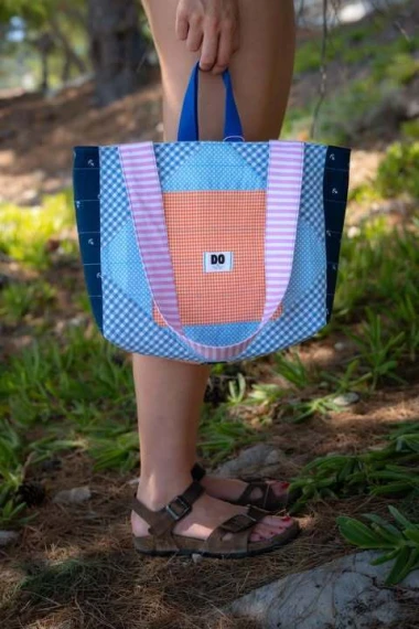 Održiva moda i live nastupi na božićnom OPEN MIC Buvljaku ove subote