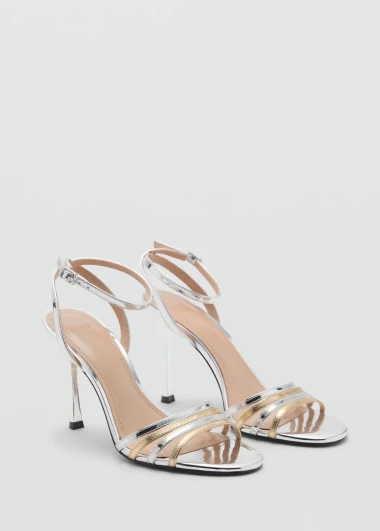 Savr&scaron;ene sandale i salonke za blagdanske kombinacije s posebnim &scaron;armom