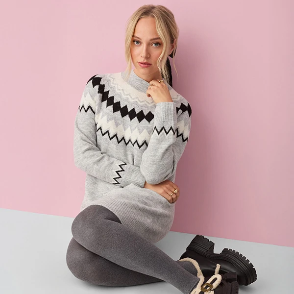 Božić kod kuće: udobna kućna odjeća za mamu i dijete + kako zasjati za Novu godinu bez pretjerivanja