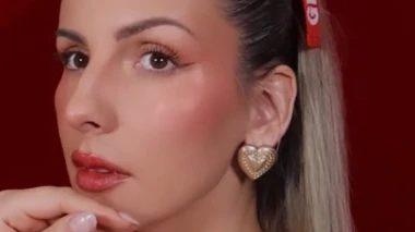 Ovaj blagdanski make-up svi mogu kopirati: Ivana Blažoti zablistala uz drogerijske proizvode
