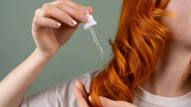 Kako pravilno koristiti ulje za kosu: Savjeti za svaki tip kose