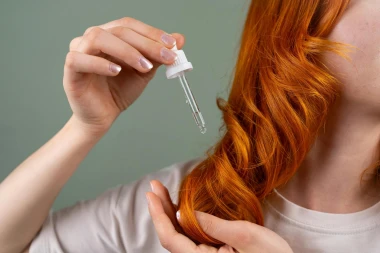 Kako pravilno koristiti ulje za kosu: Savjeti za svaki tip kose