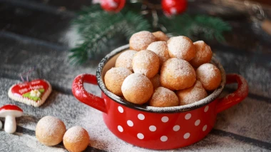 Brze fritule s jogurtom: Recept za slasticu bez koje su blagdani nezamislivi