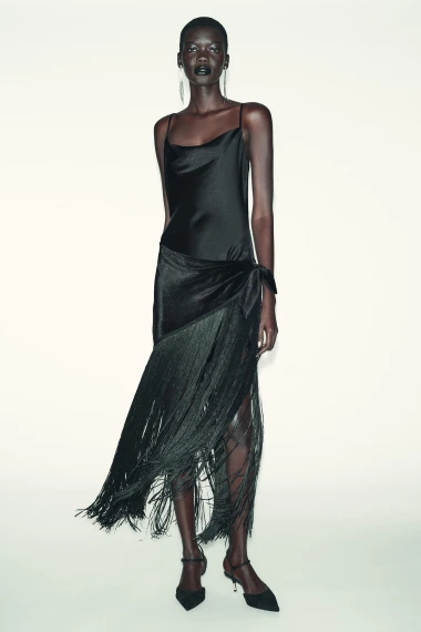 Prona&scaron;li smo svečane haljine do 50 eura koje izgledaju luksuzno