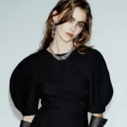 Prona&scaron;li smo svečane haljine do 50 eura koje izgledaju luksuzno