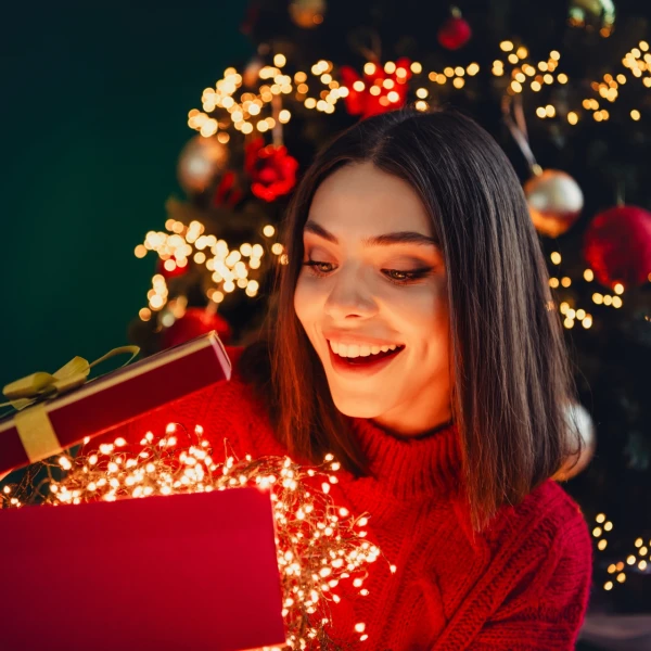 Blagdansko darivanje na Žena.hr: Božićni poklon za kraj na&scaron;e adventske priče