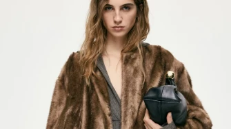 Bunde od umjetnog krzna su hit zime: Odu&scaron;evio nas je H&amp;M model s krznenim &scaron;alom