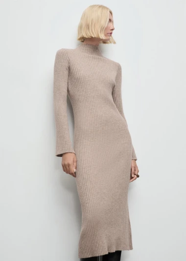 Zimska sniženja su krenula: Pletenina kao pametan modni izbor