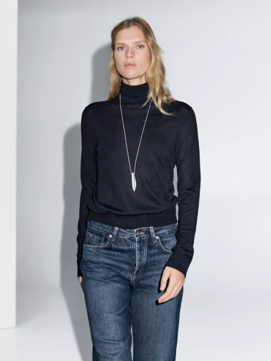 Zimska sniženja su krenula: Pletenina kao pametan modni izbor