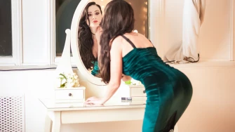 Zablistaj poput božice: Pripremi sve od kose do kože za najluđu noć u godini