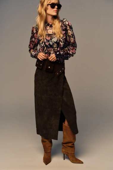 Sezonsko sniženje u Zari: Ove ko&scaron;ulje i bluze može&scaron; uloviti za manje od 20 eura