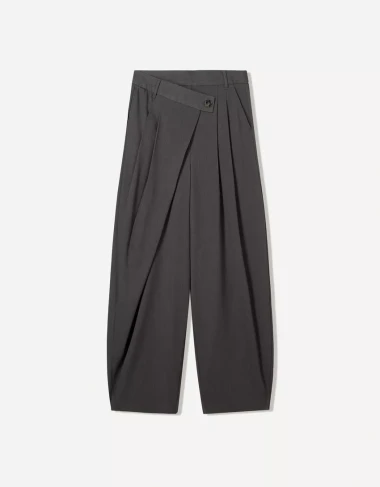 &Scaron;to se isplati kupiti na sniženju u Stradivariusu i Bershki? Izdvajamo favorite