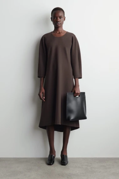 Najljep&scaron;e haljine sa sniženja koje se mogu nositi cijelu godinu