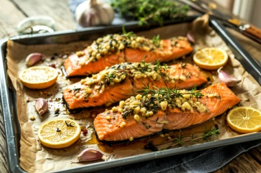 Sočni losos iz pećnice gotov za 15 minuta: Isprobajte provjereni recept Mary Berry