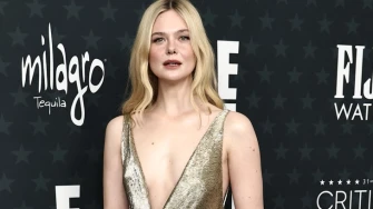 Critics Choice Awards 2026: Ariana Grande zablistala u ružičastom, Elle Fanning u zlatnom