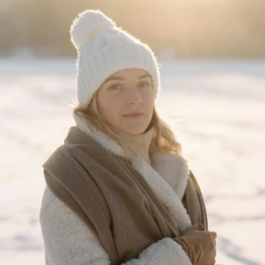 Suha koža zimi: Za&scaron;to dolazi do perutanja i kako za&scaron;tititi kožnu barijeru