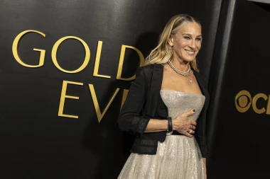 Zlatna večer Sarah Jessice Parker: Golden Eve u znaku obitelji i eterične srebrne haljine