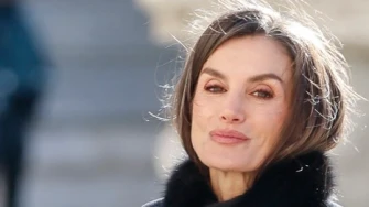 Sofisticirana zamjena za kaput: Efektni komad koji kraljica Letizia obožava