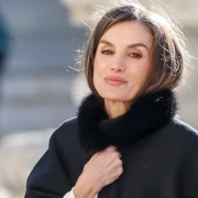 Sofisticirana zamjena za kaput: Efektni komad koji kraljica Letizia obožava