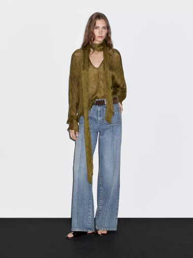 Od maslinaste do pistacija zelene: Komadi sa sniženja koji osvježavaju garderobu