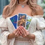 Tarot predviđanja za siječanj: Koja karta vodi tvoj znak ovog mjeseca