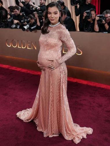 Trudnički sjaj na crvenom tepihu: Ove zvijezde otkrile su da će postati majke pred svjetlima reflektora