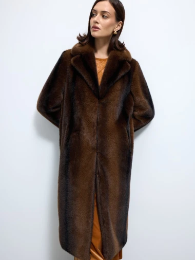 Bunde od umjetnog krzna su apsolutni hit zime: Izdvojili smo modele za svaki stil