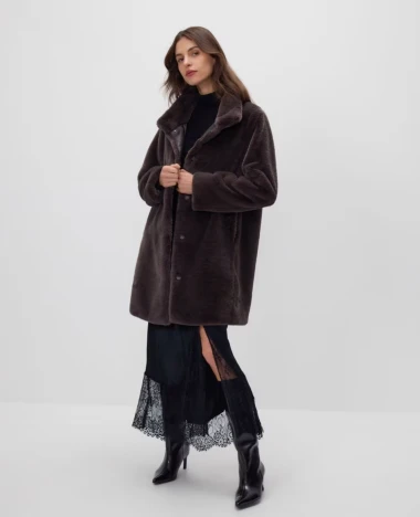 Bunde od umjetnog krzna su apsolutni hit zime: Izdvojili smo modele za svaki stil