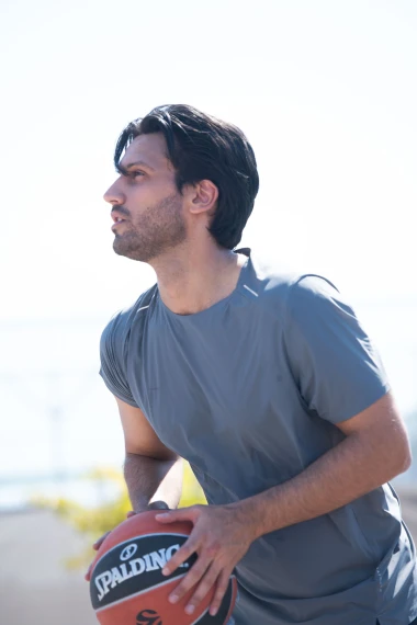 Sportska disciplina i karizma vrijedna naslovnica! Petar je Gospodin Savr&scaron;eni na ko&scaron;arka&scaron;kom terenu i izvan njega