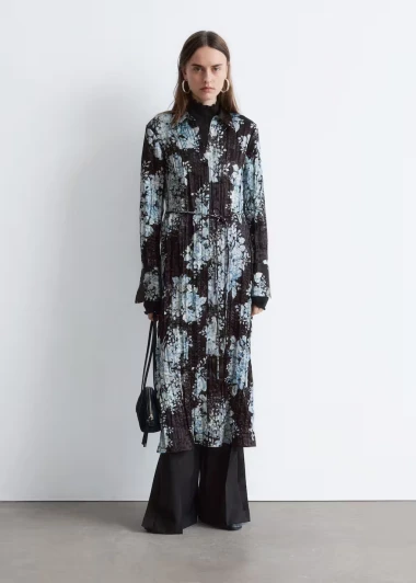 Zimske haljine za ured: Elegantni modeli koje nosimo i u najhladnijim danima