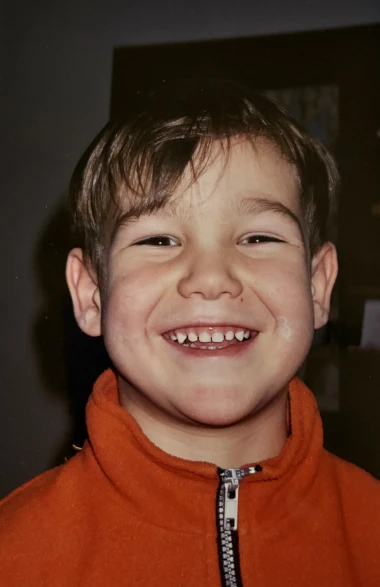 Nikad nećete pogoditi tko je ova slatka beba s fotke! Uskoro ćemo ga gledati kako traži ljubav