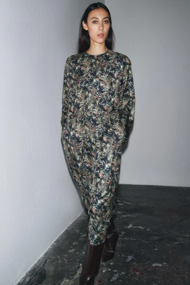 Jo&scaron; nije kasno: Ovo su Zara komadi sa sniženja koje se isplati uloviti