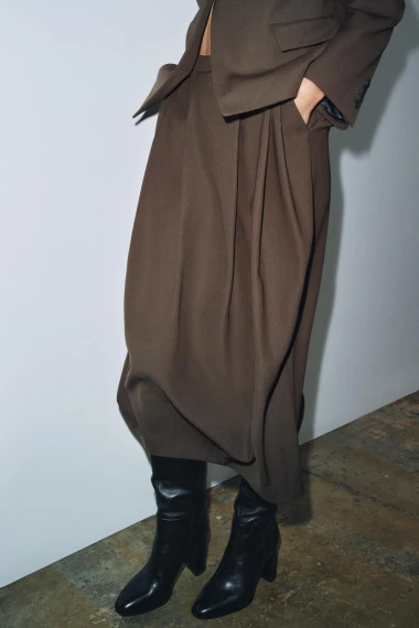 Jo&scaron; nije kasno: Ovo su Zara komadi sa sniženja koje se isplati uloviti