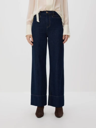 Kako osvježiti garderobu uz minimalan budžet: Top komadi sa sniženja do 20 eura