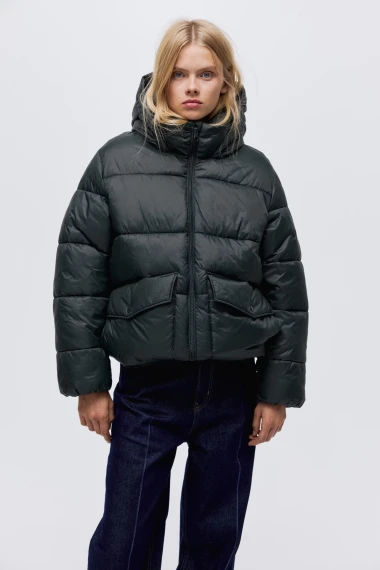 Puffer jakne i ove zime vladaju gradskim ulicama - izdvajamo najbolje modele