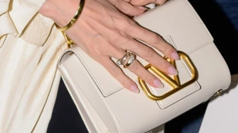 Od Prada Pouch do Valentino Garavani: Ove luksuzne torbe nosit će se 2026.