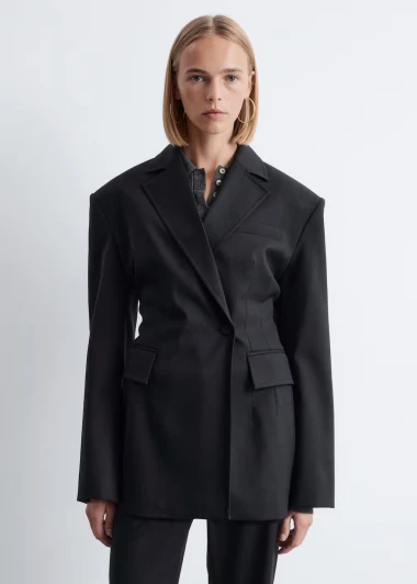 Klasični sakoi odlaze u drugi plan, a ovi modeli preuzimaju glavnu ulogu u novoj sezoni