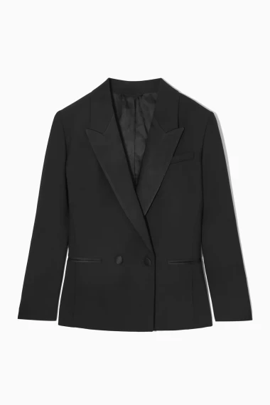 Klasični sakoi odlaze u drugi plan, a ovi modeli preuzimaju glavnu ulogu u novoj sezoni