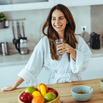 Stručnjak otkriva ključnu jutarnju naviku uz koju ćete se osjećati mlađe i energičnije
