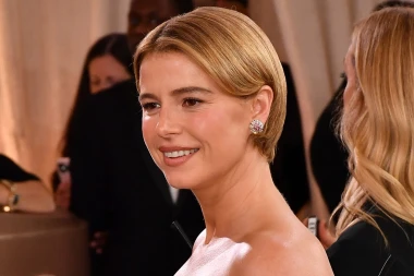 Razmi&scaron;lja&scaron; o promjeni? Ovo su kratke frizure koje su IN u 2026.