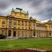 Kazali&scaron;ni život grada: Vodič kroz najtraženije predstave u Zagrebu