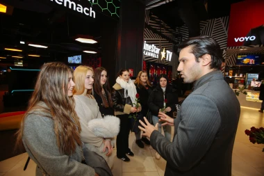 Ekskluzivni event za najveće fanove! Gospoda Savr&scaron;eni raspametili okupljene, a prva epizoda zaintrigirala