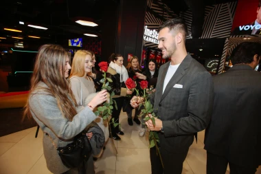 Ekskluzivni event za najveće fanove! Gospoda Savr&scaron;eni raspametili okupljene, a prva epizoda zaintrigirala