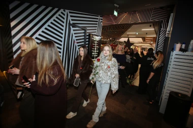 Ekskluzivni event za najveće fanove! Gospoda Savr&scaron;eni raspametili okupljene, a prva epizoda zaintrigirala