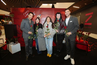 Ekskluzivni event za najveće fanove! Gospoda Savr&scaron;eni raspametili okupljene, a prva epizoda zaintrigirala