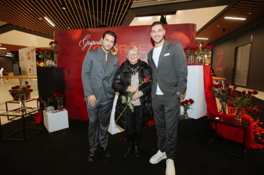 Ekskluzivni event za najveće fanove! Gospoda Savr&scaron;eni raspametili okupljene, a prva epizoda zaintrigirala