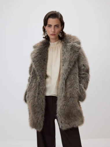 Bunde na sniženju: Najchic zimski komad koji se sada isplati kupiti