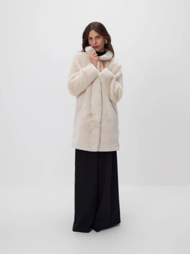 Bunde na sniženju: Najchic zimski komad koji se sada isplati kupiti