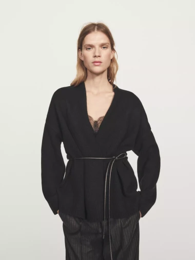 Prona&scaron;li smo crne klasike na sniženju koje vrijedi imati u ormaru